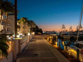 184 Lake Drive 3302, Palm Beach Shores FL 33404