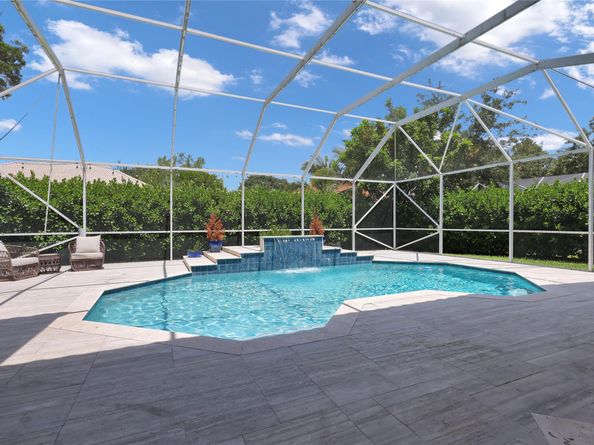 2100 NW 127th Avenue, Pembroke Pines FL 33028