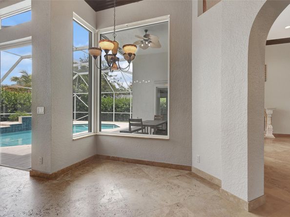 2100 NW 127th Avenue, Pembroke Pines FL 33028