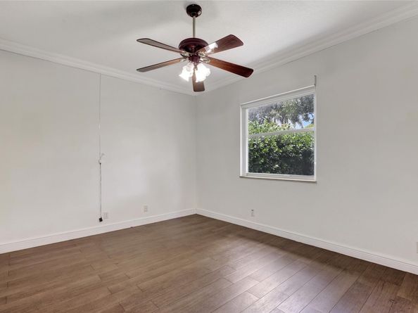 2100 NW 127th Avenue, Pembroke Pines FL 33028