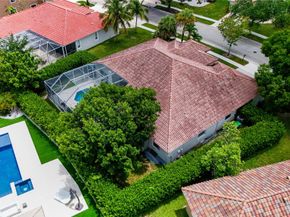 2100 NW 127th Avenue, Pembroke Pines FL 33028