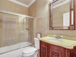 2100 NW 127th Avenue, Pembroke Pines FL 33028