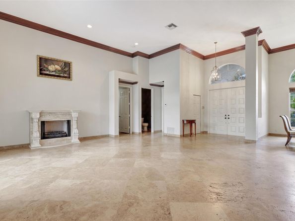2100 NW 127th Avenue, Pembroke Pines FL 33028