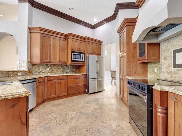 2100 NW 127th Avenue, Pembroke Pines FL 33028