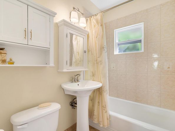 311 Kenilworth Boulevard, West Palm Beach FL 33405