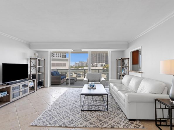 2841 N Ocean Boulevard 510, Fort Lauderdale FL 33308
