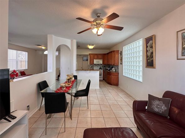 6831 Torch Key St, Lake Worth FL 33467