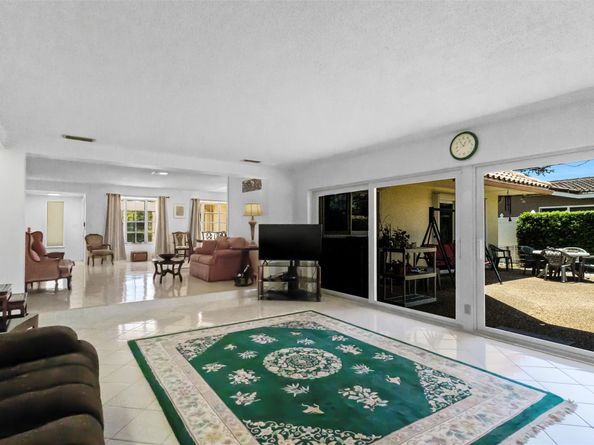 6331 NE 22nd Ave, Fort Lauderdale FL 33308