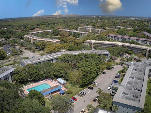 1601 Abaco Dr D4, Coconut Creek FL 33066