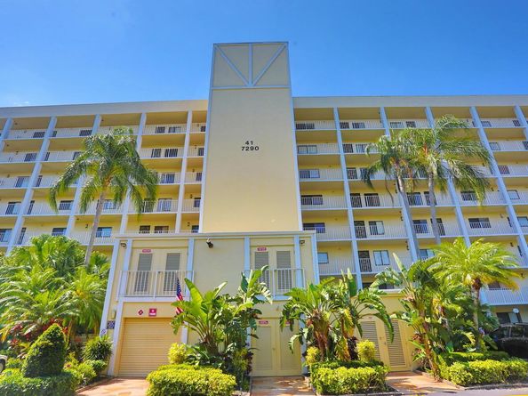 7290 Kinghurst Drive 407, Delray Beach FL 33446