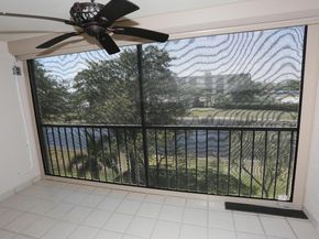 7290 Kinghurst Drive 407, Delray Beach FL 33446