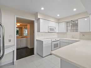 108 Lakeshore Drive 140, North Palm Beach FL 33408