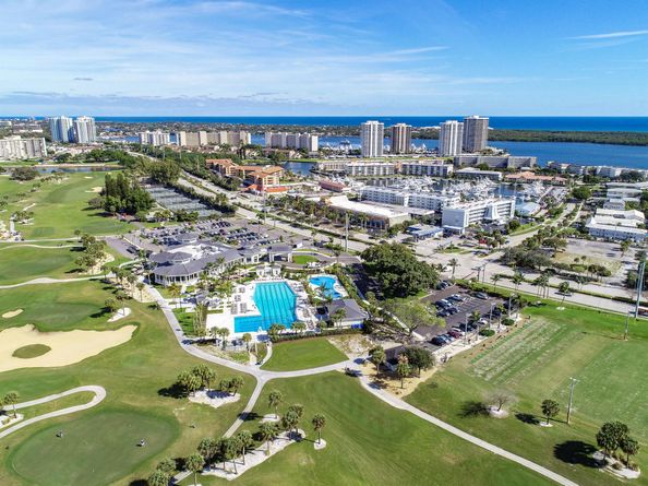 108 Lakeshore Drive 140, North Palm Beach FL 33408