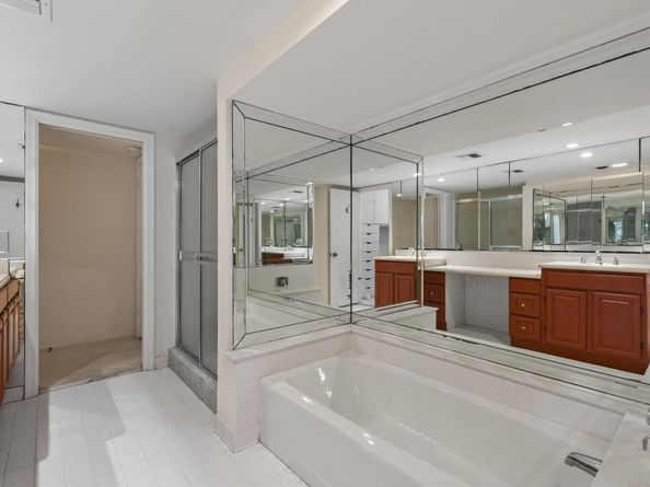 108 Lakeshore Drive 140, North Palm Beach FL 33408