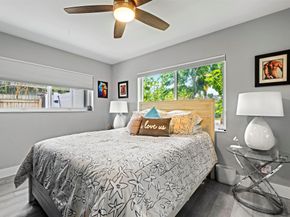 81 NW 37th St, Oakland Park FL 33309