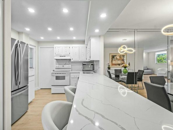 6461 NW 2nd Ave Avenue 411, Boca Raton FL 33487