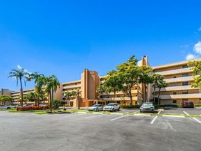 6461 NW 2nd Ave Avenue 411, Boca Raton FL 33487