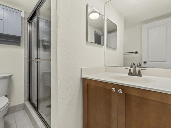 1830 Embassy Drive 607, West Palm Beach FL 33401