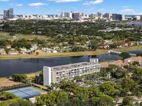 1830 Embassy Drive 607, West Palm Beach FL 33401