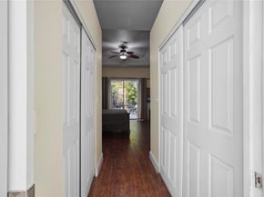 4964 NW 108th Ter, Coral Springs FL 33076