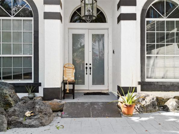 4964 NW 108th Ter, Coral Springs FL 33076