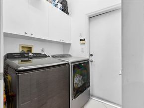 4964 NW 108th Ter, Coral Springs FL 33076