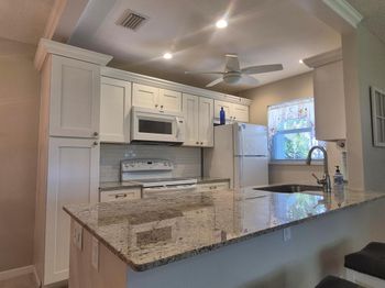910 South Drive