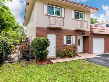 3981 NW 81st Terrace