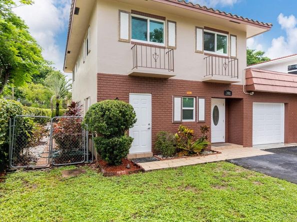 3981 NW 81st Terrace, Coral Springs FL 33065
