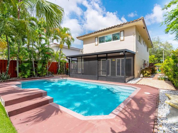 3981 NW 81st Terrace, Coral Springs FL 33065