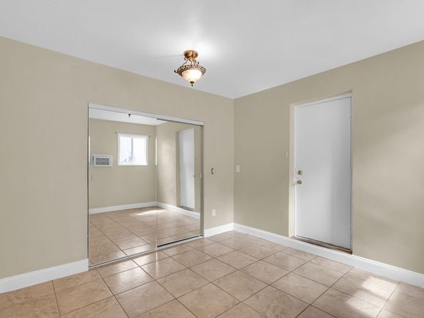 3981 NW 81st Terrace, Coral Springs FL 33065