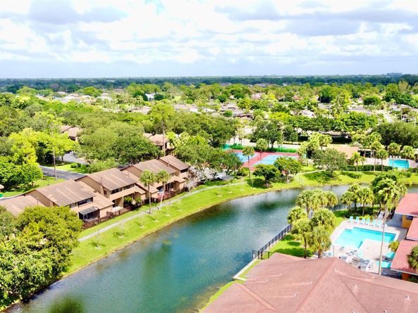 7750 NW 79th Ave H5, Tamarac FL 33321