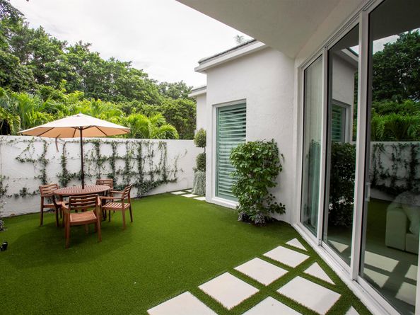126 Sunset Cove Lane, Palm Beach Gardens FL 33418