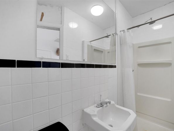 2011 N 31st Ave, Hollywood FL 33021