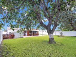 2011 N 31st Ave, Hollywood FL 33021