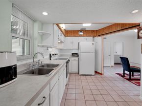 2011 N 31st Ave, Hollywood FL 33021