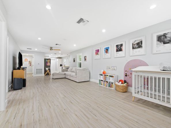 230 SW 12 Ave, Fort Lauderdale FL 33312