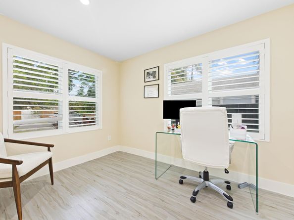 230 SW 12 Ave, Fort Lauderdale FL 33312