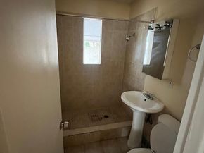 5275 NE 16 Avenue, Pompano Beach FL 33064