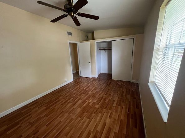 5275 NE 16 Avenue, Pompano Beach FL 33064