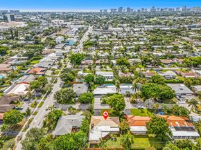 4451 NE 17th Ave, Oakland Park FL 33334