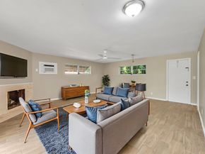 4451 NE 17th Ave, Oakland Park FL 33334