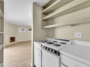 4451 NE 17th Ave, Oakland Park FL 33334