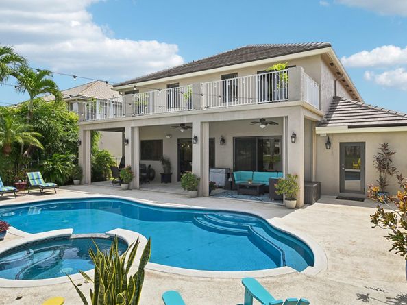 640 SW 167th Way, Pembroke Pines FL 33027