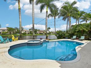 640 SW 167th Way, Pembroke Pines FL 33027