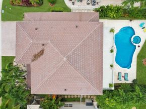640 SW 167th Way, Pembroke Pines FL 33027