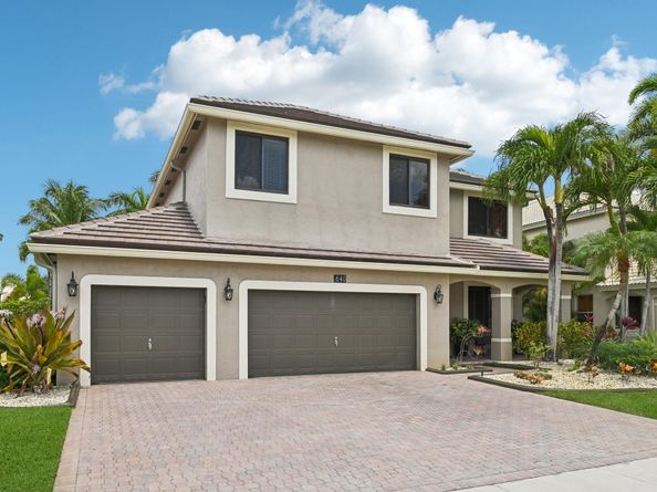 640 SW 167th Way, Pembroke Pines FL 33027