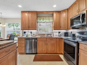 7381 Chesapeake Circle, Boynton Beach FL 33436