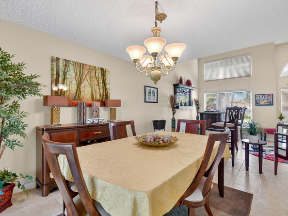 7381 Chesapeake Circle, Boynton Beach FL 33436