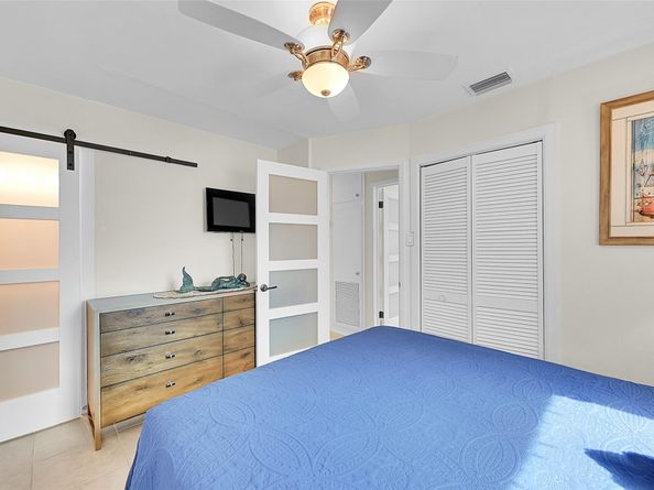 232 SW 13th St, Pompano Beach FL 33060